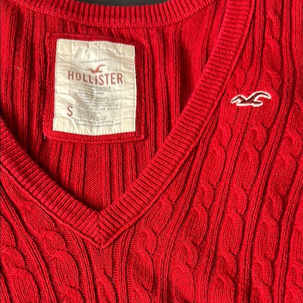 Hollister Red V-Neck Cable Knit Sweater